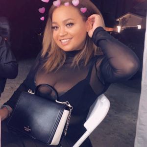 Meet your Posher, Deidra